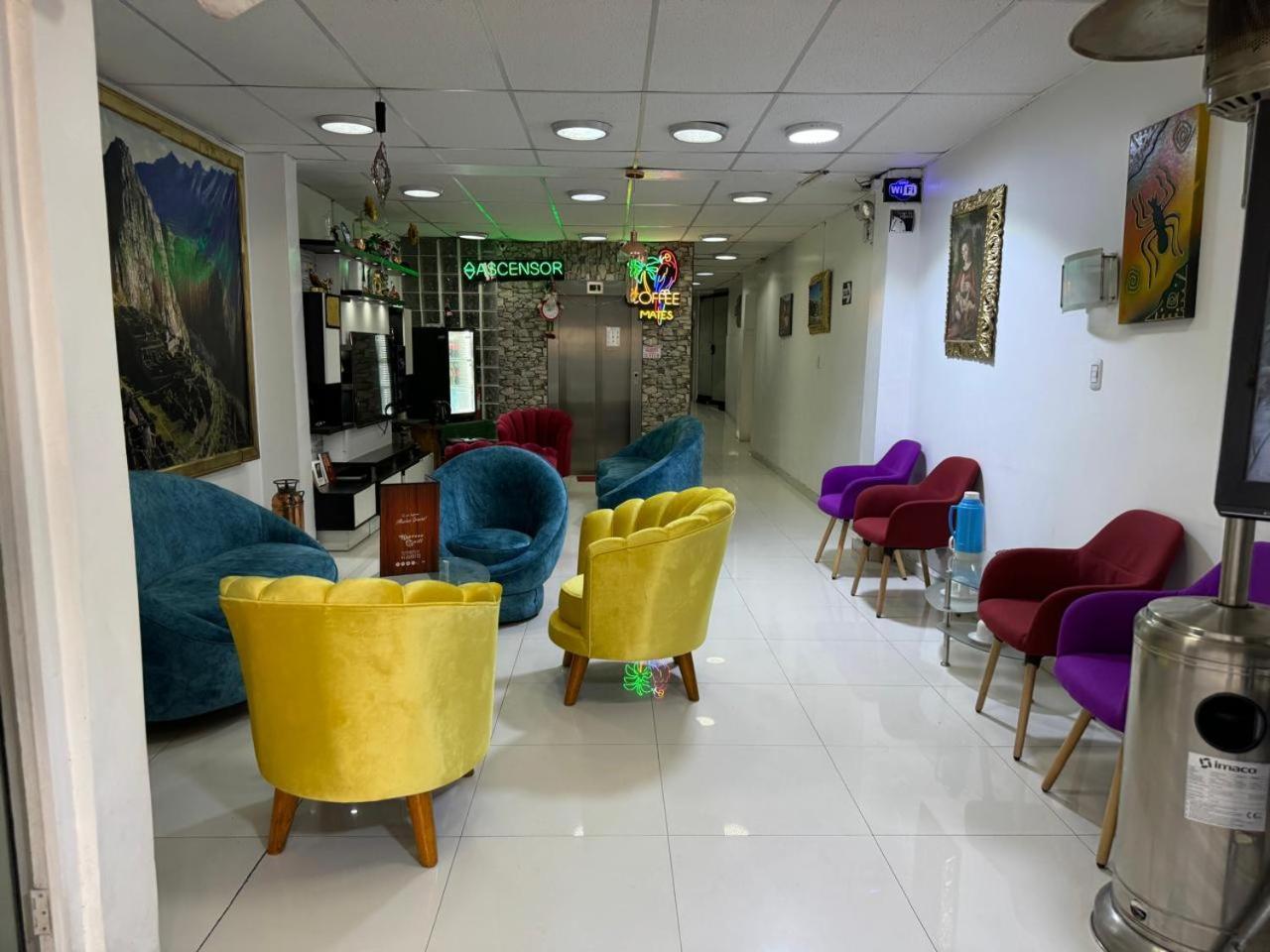 Hotel Plateros *