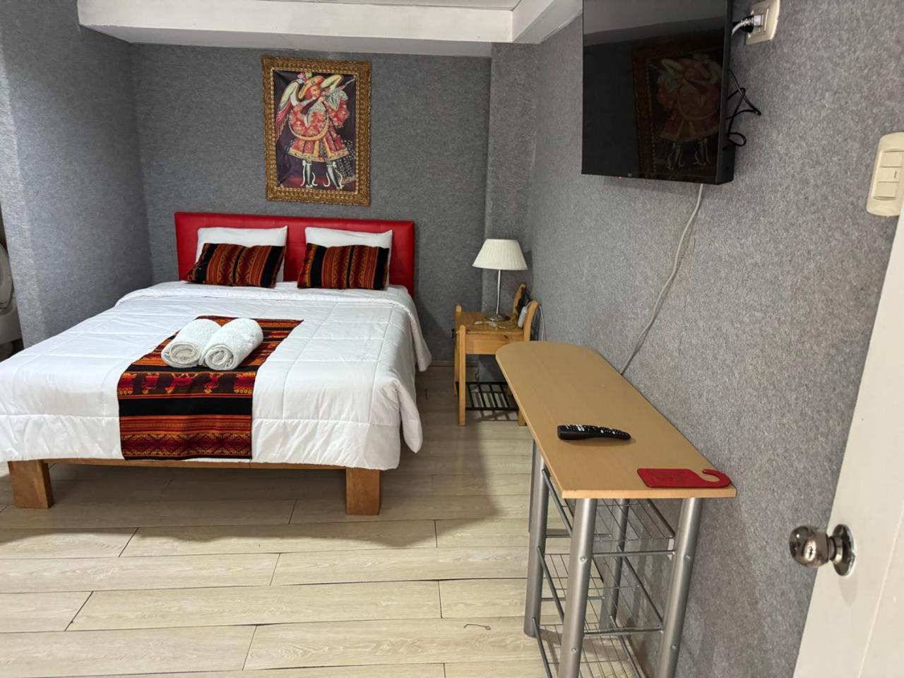 Hotel Plateros *